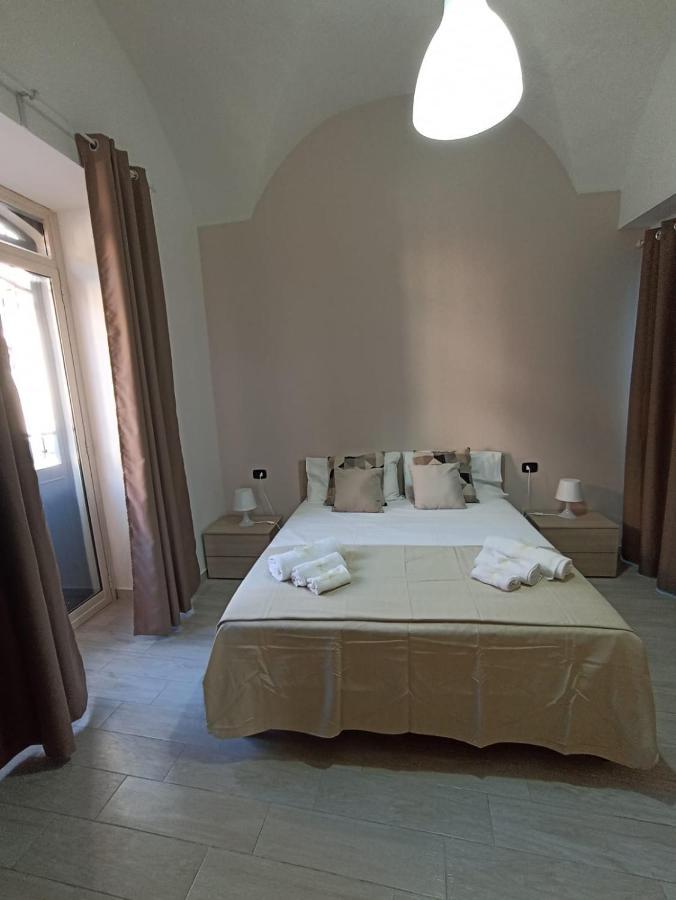Vittorio Emanuele House Apartment Catania Exterior photo